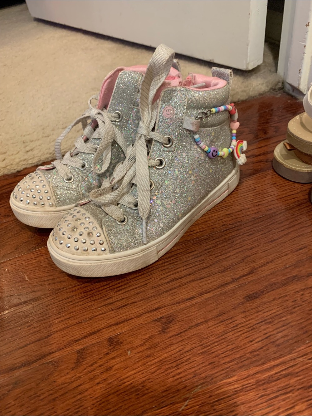 Skechers Twinkle Toes Kids Glitter High-Top Sneakers in Silver with Pink Lining